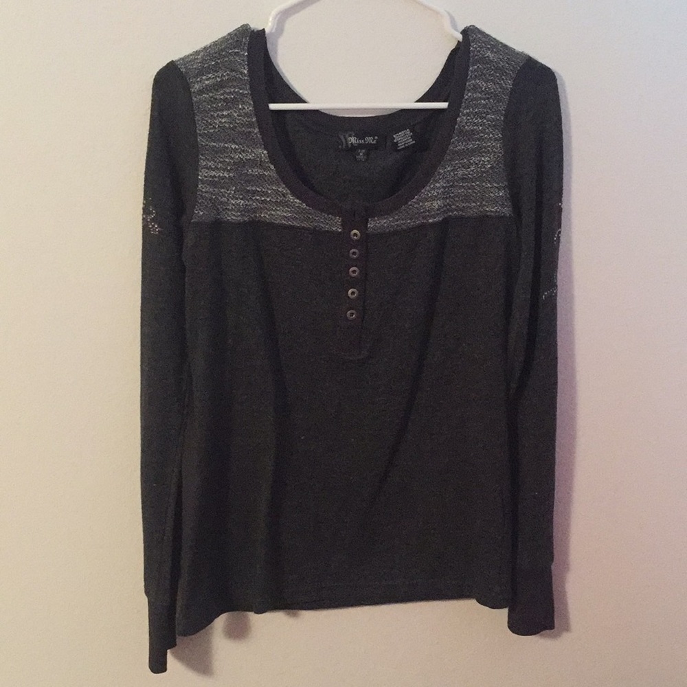 Long sleeve shirt